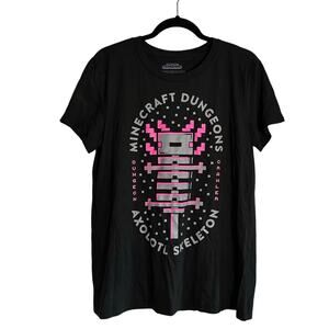 MINECRAFT DUNGEONS New Dungeon Crawler Graphic Tee Size M